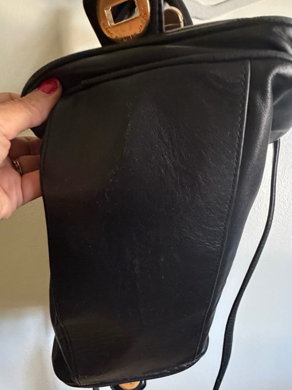 Marc Jacobs Black Leather Satchel Crossbody Bag – Gold Hardware - Picture 4 of 7